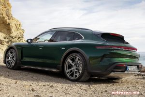 Porsche taycan cross turismo maroc 2025 6