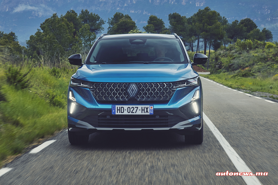 Renault austral 2025 maroc affiche une nouvelle face avant renault austral 2026 e tec maroc autonews 03 1