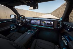 Smart 5 2025 interior dashboard autonews