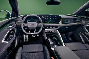 Audi q 5 sportback 2025 interior dashboard autonews 4