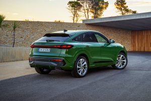 Audi q 5 sportback 2025 rear exterior autonews