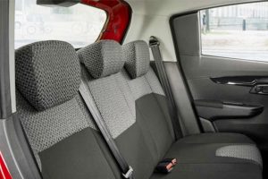 Mahindra kuv 100 2025 rear seats maroc autonews