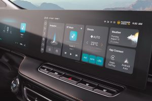 Mg hs hev 2025 interieur ecran autonews