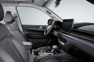 Kgm musso grand 2025 interieur tableau bord autonews 2