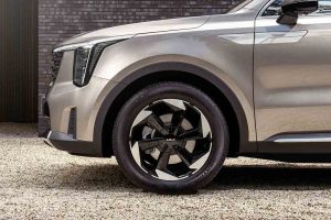 Kia sorento hev exterieur detail autonews