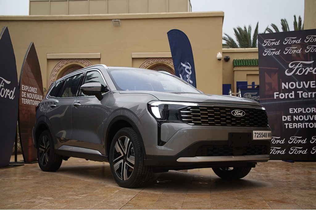 Face avant Ford Territory 2026 calandre SUV hybride Maroc