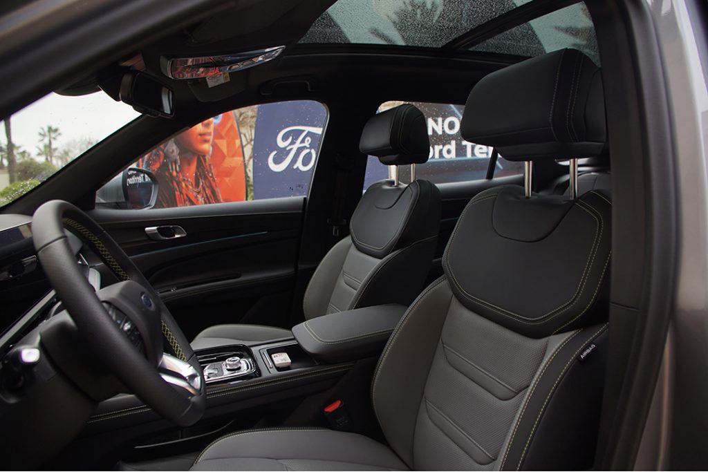 Sièges avant Ford Territory Titanium X cuir réglage électrique