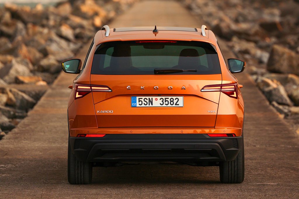 Arrière Skoda Karoq SUV Diesel Maroc