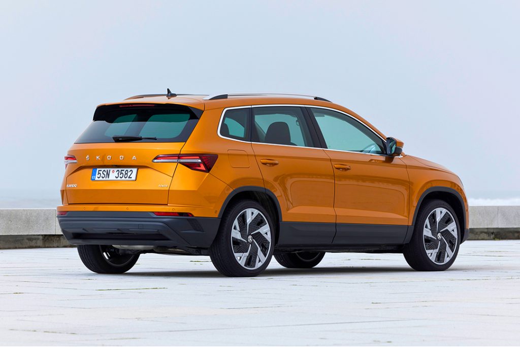 Skoda Karoq vue 3/4 arrière SUV compact