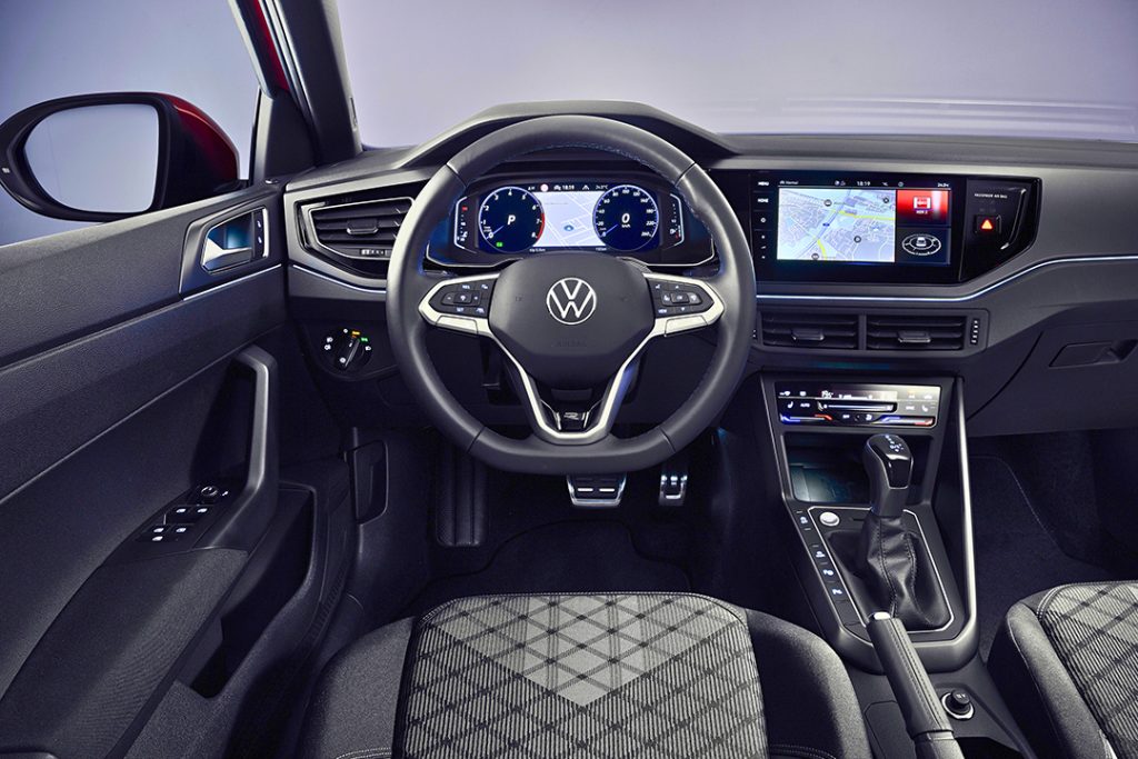 Tableau de bord du Volkswagen Taigo avec écran tactile 8 pouces et combiné numérique 10,25 pouces