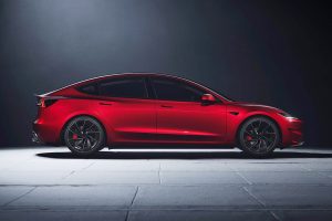 Tesla model 3 2025 exterior profil 3