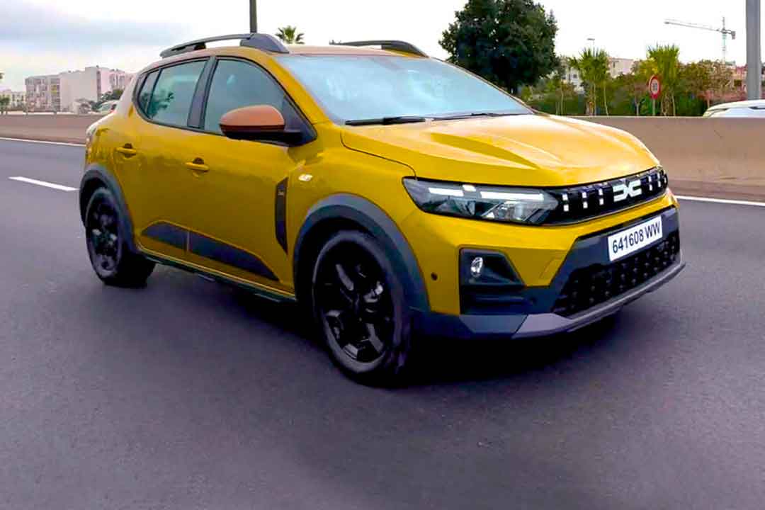Dacia sandero stepway 2026 exterior front view 100