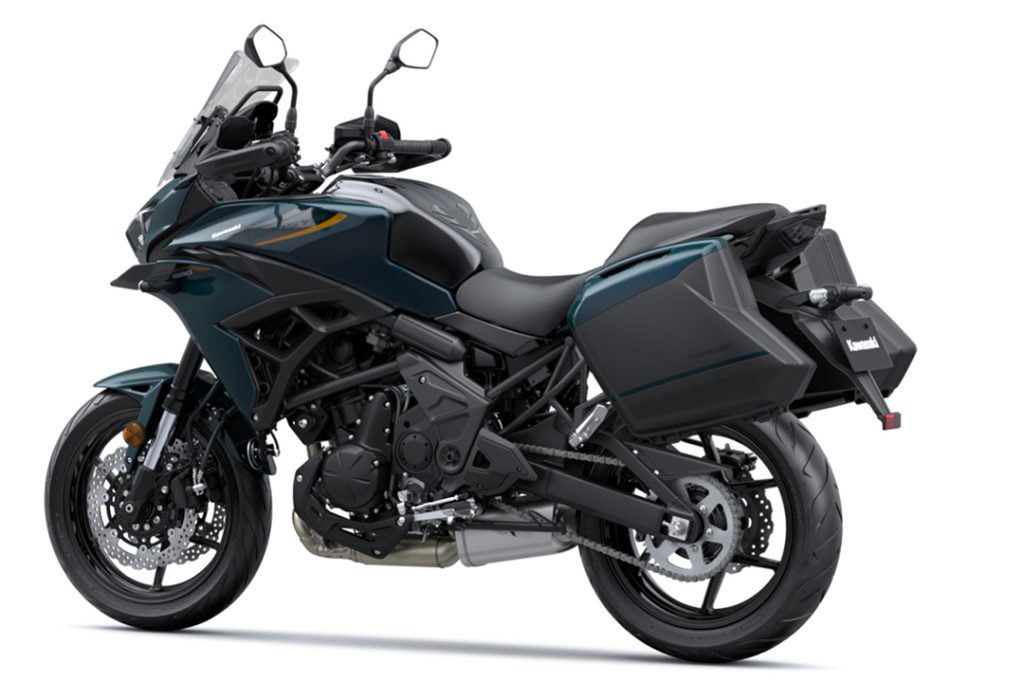 Kawasaki Versys 650 2026 système ancrage valises
