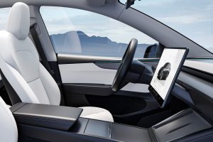 Tesla Model Y sièges avant électriques confort