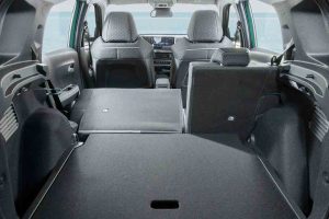Opel frontera ev interior rear seats
