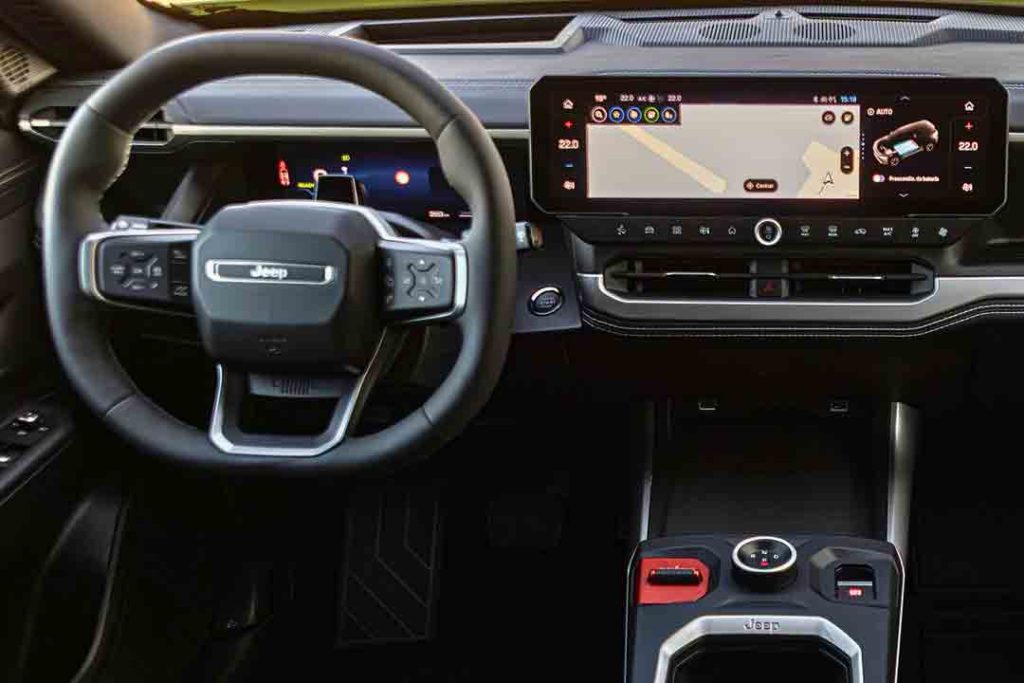 Jeep Compass 2026 interieur écran 16 pouces