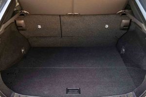 Coffre Lexus RZ SUV électrique premium