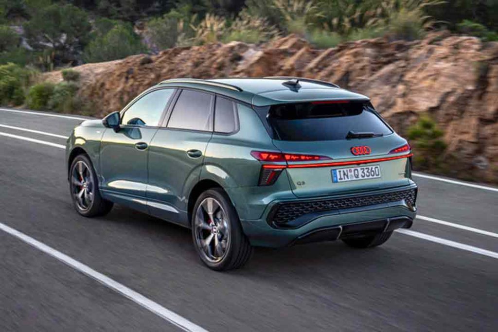 Arrière du nouveau Audi Q3 2026 au Maroc avec signature lumineuse LED