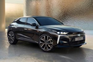 Ds 4 2026 exterior front view 300