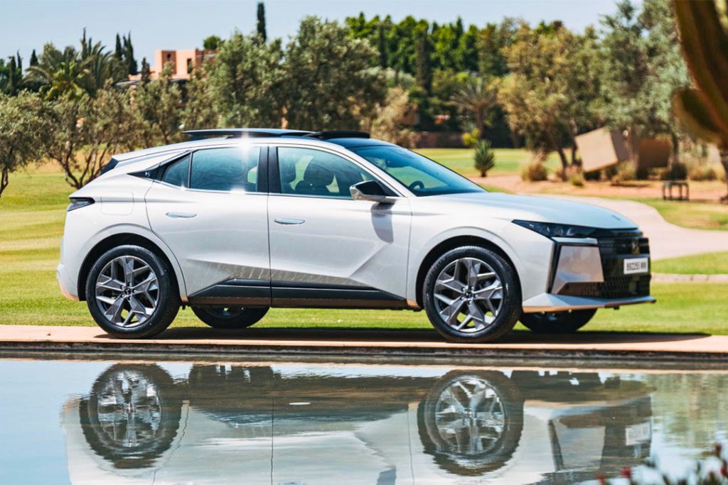 Ds 4 2026 exterior profil 1024 x 683