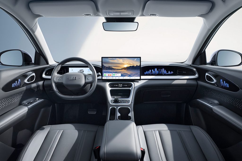 Intérieur digitalisé de la Geely EX2 avec écran HD 14,6 pouces et instrumentation numérique