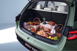 Coffre arrière Geely EX2 Maroc 375 litres