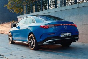 Mercedes CLA signature lumineuse arrière LED