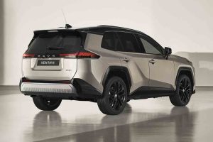 Toyota rav 4 2026 exterior rear view 2