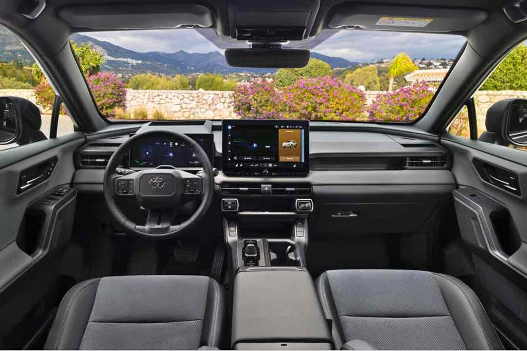 Toyota RAV4 2026 intérieur numérique