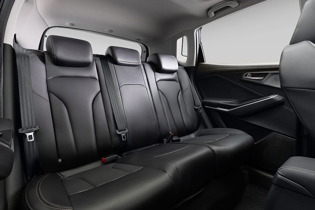 Banquette arrière du Changan CS15 avec sorties d'air dédiées aux passagers