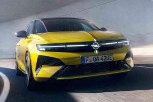 Opel astra 2026 exterior front view 3